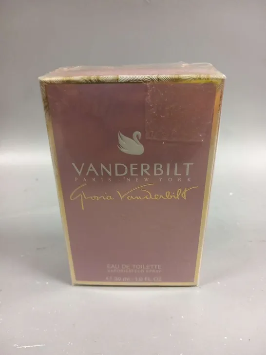 BOXED AND SEALED GLORIA VANDERBILT EAU DE TOILETTE 30ML