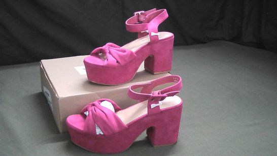 SIMPLY BE WIDE FITTING RASPBERRY HEELS UK SIZE 4 