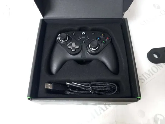 BOXED THRUSTMASTER ESWAP S PRO CONTROLLER 