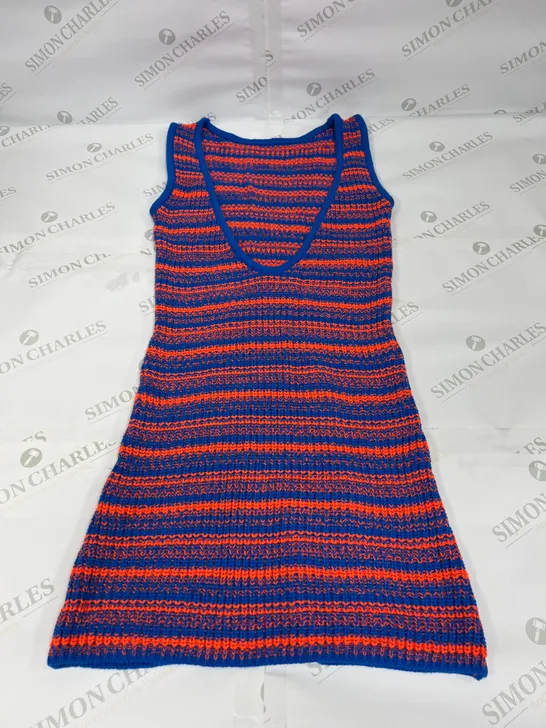 COLLUSION X V NECK LONGLINE SWEATER IN MULTICOLOUR STRIPE SIZE 10