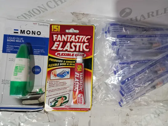 LOT OF APPROXIMATELY 10 ASSORTED HOUSEHOLD ITEMS TO INCLUDE DISPOSABLE SYRINGES, FANTASTIC ELASTIC FLEXIBLE GLUE, MONO LIQUID GLUE, ETC