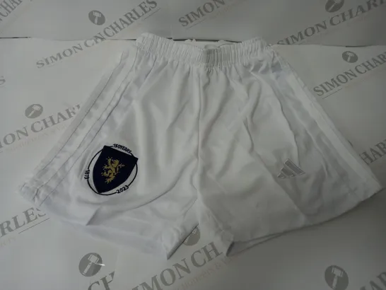 ADIDAS SCOTLAND 150 YEARS FOOTBALL SHORTS IN WHITE - SIZE 18