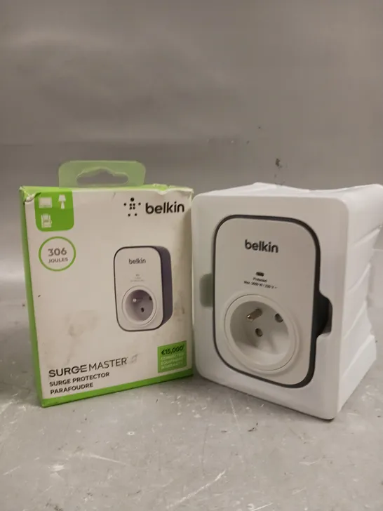 BOXED BELKIN SURGE MASTER SURGE PROTECTOR PLUG