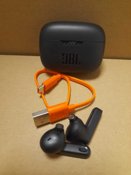 JBL TUNE 230NC TWS IN-EAR HEADPHONES