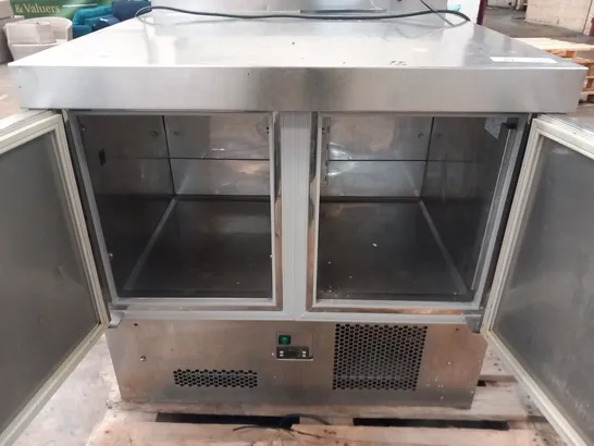 STAINLESS STEEL COMMERCIAL KTAR 9/02 BT COOLED FOOD PREP COUNTER