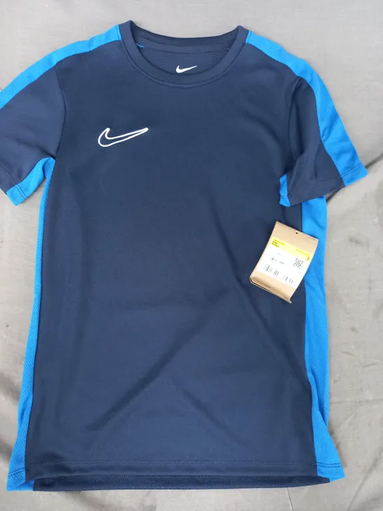 NIKE KID'S DRI-FIT T-SHIRT IN NAVY/BLUE SIZE SMALL