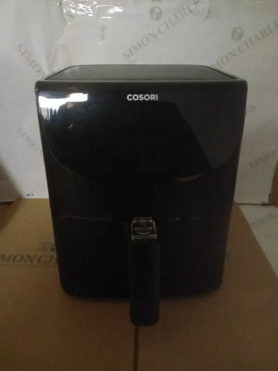 COSORI ELECTRIC HOT AIR FRYER 