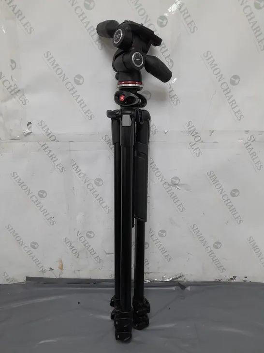 MANFROTTO TRIPOD MT290DUA3 AND TRIPOD HEAD MH804-3W