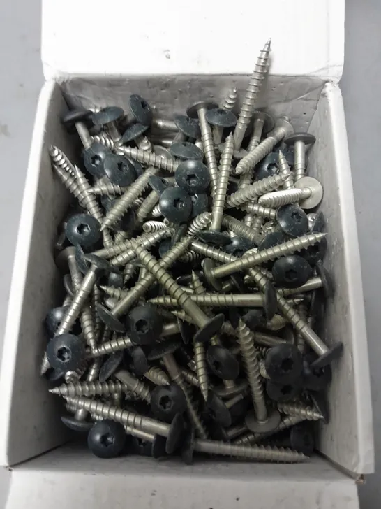 BOXED JAMES HARDIE 4,8x38mm SCREWS (250 IN BOX) - COLLECTION ONLY