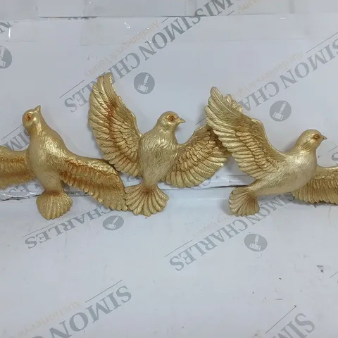 BOXED ALISON CORK SET OF 3 WALL HANGING BIRDS