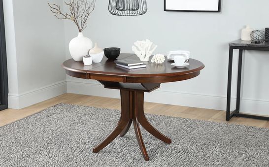 BOXED HUDSON ROUND DARK WOOD 90-120CM EXTENDING DINING TABLE (1 BOX)