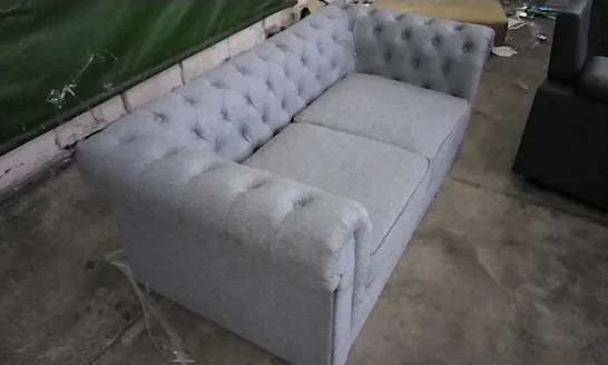 DESIGNER LIGHT GREY FABRIC CHESTERFIELD STYLE 2 SEATER SOFA