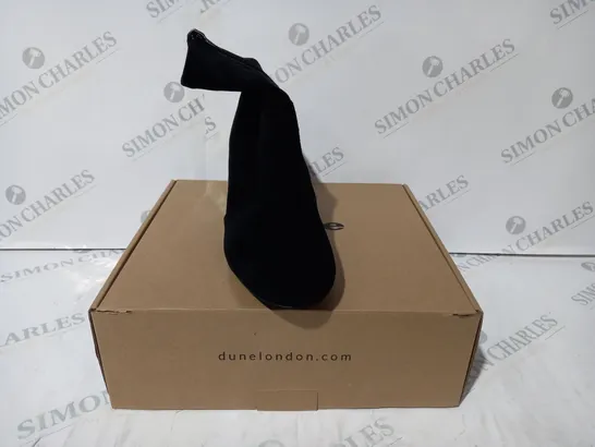 BOXED DUNE LONDON BLACK MICRO FIBRE JEWEL HEEL SHOES - SIZE 7