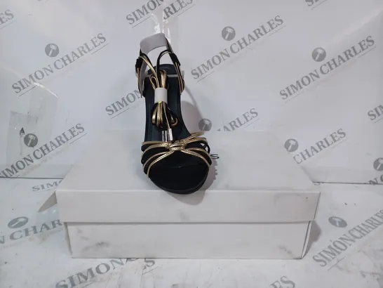 BOXED PAIR OF REISS CASSIDY STRAPPY HEELS IN BLACK/GOLD SIZE 5