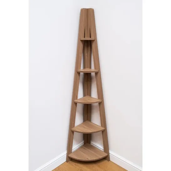 BOXED ARELIOUS CORNER LADDER BOOKCASE 175.4CM × 34.2CM - OAK