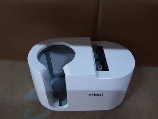 CRICUT MUG PRESS , NO CABLE 