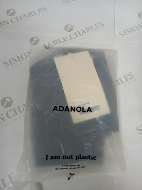 BAGGED ADANOLA ULTIMATE TANK BRA SIZE M