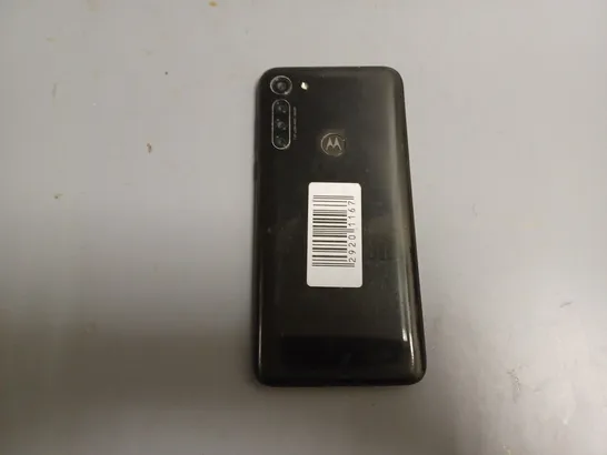 MOTOROLA MOTO G8