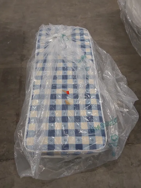 QUALITY BAGGED STARLIGHT OPEN COIL SMALL SINGLE 2'6" MATTRESS