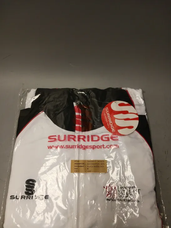 APPROXIMATELY 25 SURRIDGE PERSONALISED CRICKET TRACKSUIT JACKETS - M