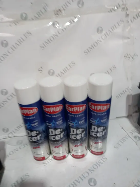 APPROXIMATELY 10 ASSORTED AEROSOL ITEMS TO INCLUDE - DE ICER - COLLECTION ONLY 