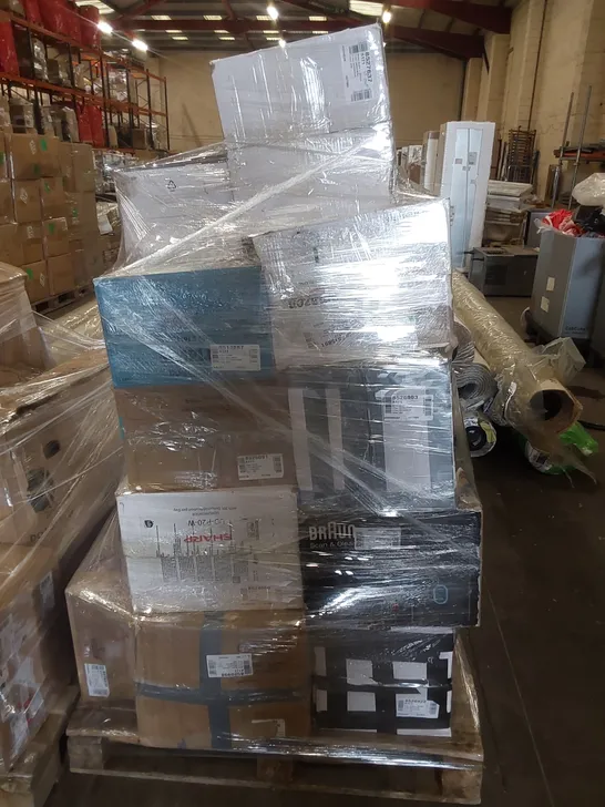 PALLET OF APPROXIMATELY 17 UNPROCESSED RAW RETURN HOUSEHOLD AND ELECTRICAL GOODS TO INCLUDE;