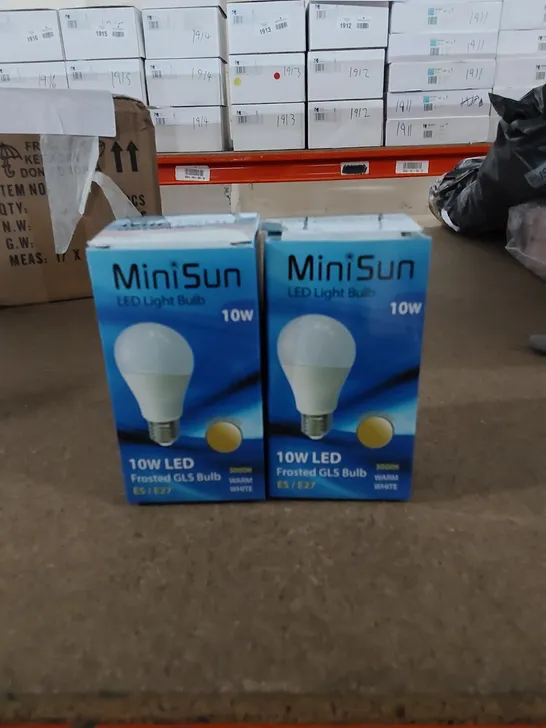 BOXED SET OF 2, E27 LED LIGHT BULBS