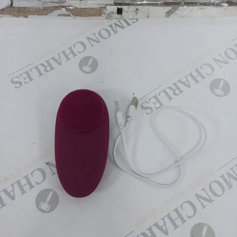 TILI RECHARGEABLE VARIABLE SPEED SILICONE FACIAL CLEANSING BRUSH - PLUM