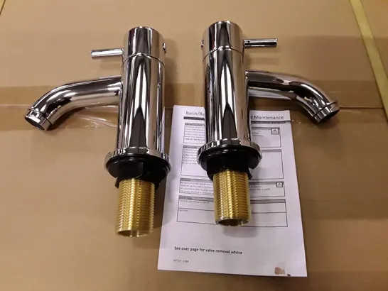 BOXED S9 PILLAR BATH TAP PAIR