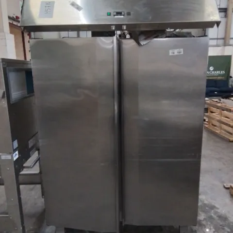 COMMERCIAL STAINLESS DOUBLE DOOR REFRIGERATED FOOD STORAGE UNIT 