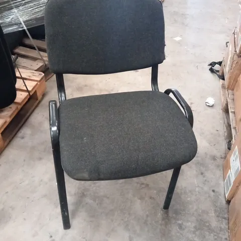 APPROXIMATELY 6 ALBANY OFFICE CHAIRS