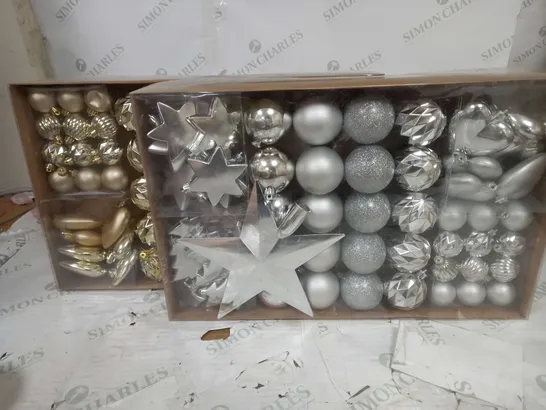 LOT OF 8 BRAND NEW 60-PACKS OF BAUBLES - SILVER & GOLD