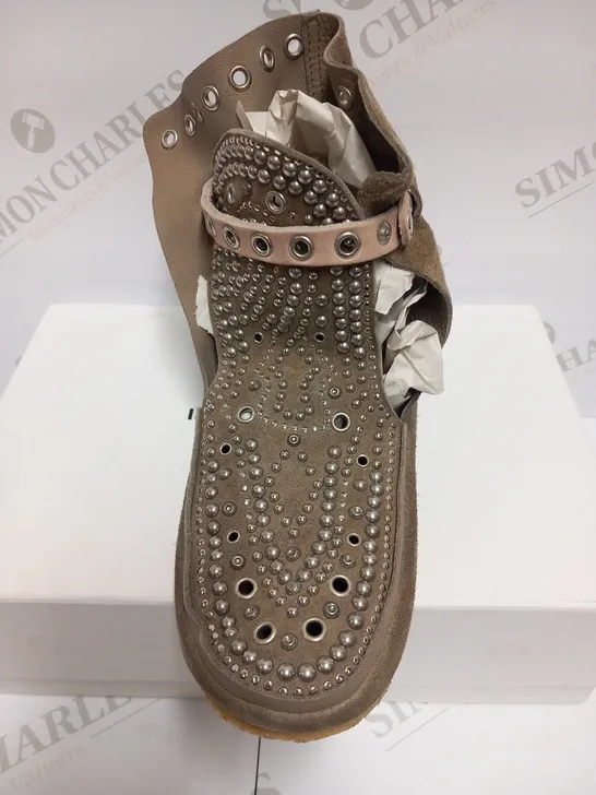 BOXED PAIR OF ISABEL MARANT MORLEY STUDDED SHOES TAUPE SIZE 37