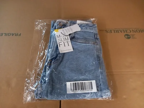 BAGGED STRADIVARIUS MOM SLIM FIT JEANS - UK 10