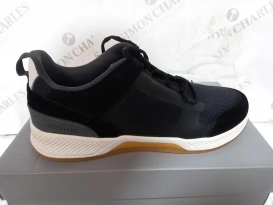 BOXED PAIR OF VIONIC TRAINERS 