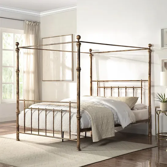 BOXED WELWYN ANTIQUE BRASS 4 POSTER METAL DOUBLE BED (2 BOXES)