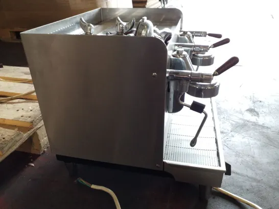 ELEKTRA BARISTA 3 STATION COFFEE MACHINE 