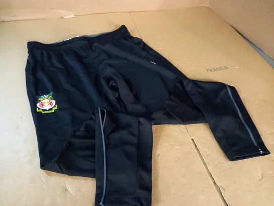 WREXHAM AFC TRAINING PANTS - XL