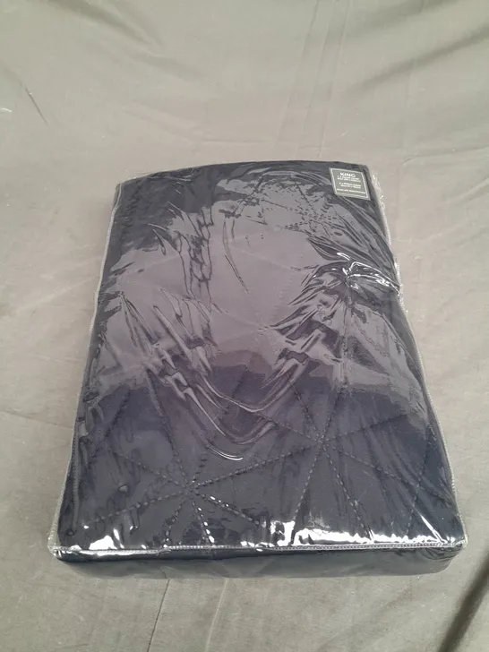 SEALED KING DUVET COVER