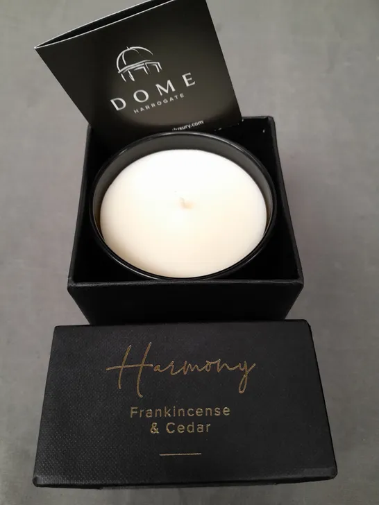 BOXED DOME HARROGATE FRANKINCENSE AND CEDAR SCENTED CANDLE