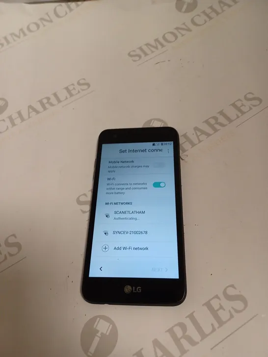 LG SMART PHONE 