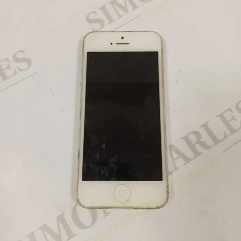 APPLE IPHONE 5 (A1429) 