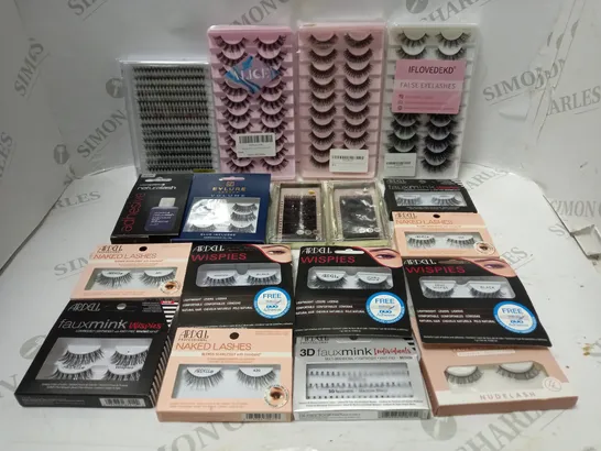 LOT OF APPROX 18 ASSORTED TRAYS OF LASHES IN VARIOUS LENGTHS AND THICKNESS TO INCLUDE STRIPS, INDIVIDUALS, PRE-FANNED, ETC 