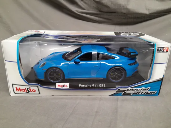 BOXED MAISTO SPECIAL EDITION PORSHE 911 GT3 - 1:18