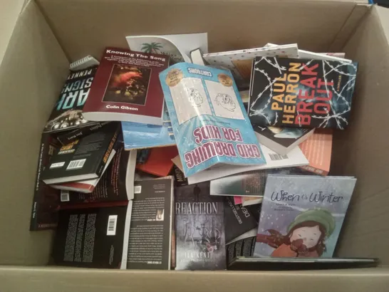 PALLET OF ASSORTED BOOKS