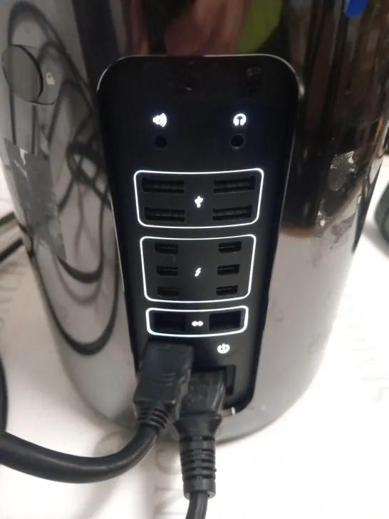 APPLE MAC PRO 6.1 A1481 DESKTOP COMPUTER