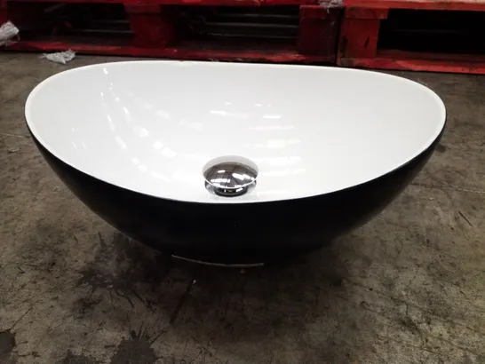 BRAND NEW BOWL BASIN WITH TAP