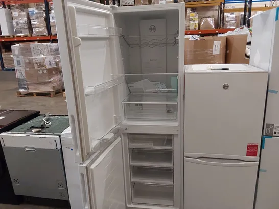 BOSCH SERIES 2 KGN27NWEAG FREESTANDING 50/50 FRIDGE FREEZER, WHITE