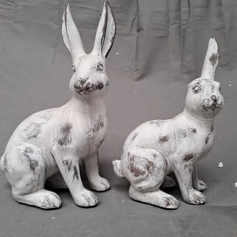 BOXED OTTERS BROOK SET OF 2 POLYRESIN RABBIT DECORATIONS