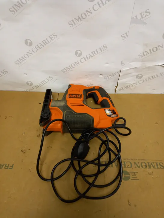 BLACK & DECKER SCORPION POWERED HAND SAW